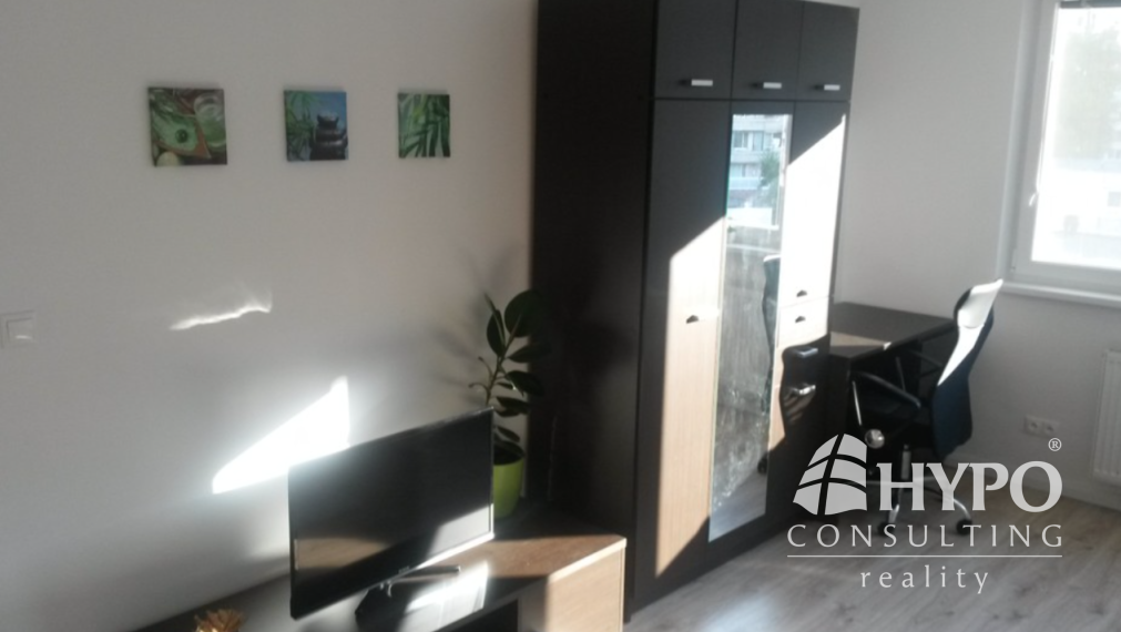 Na predaj 3.izbový byt v tichej časti petržalky