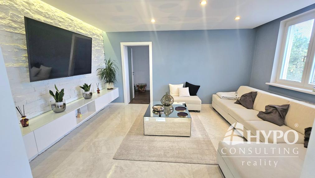 PREDAJ, luxusný veľkometrážny byt, GALANTA CENTRUM