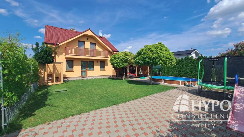 SENEC - predaj 5 izb. samostatného rodinného domu-ideálne bývanie pre rodinu