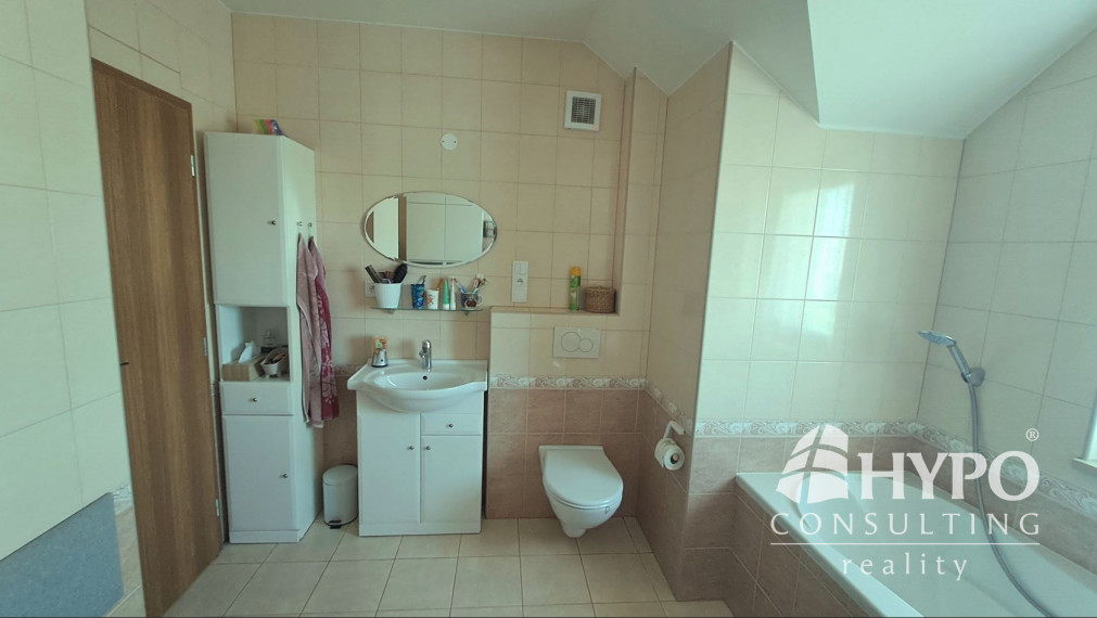 SENEC - predaj 5 izb. samostatného rodinného domu-ideálne bývanie pre rodinu