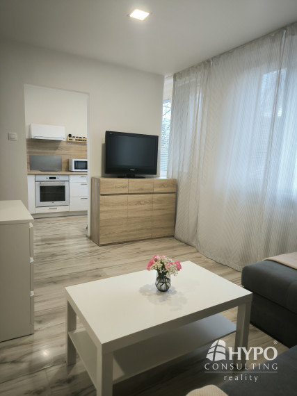 REZERVOVANÉ ZNÍŽENÁ CENA EXKLUZÍVNE NA PREDAJ moderný 1-izbový byt v super lokalite na Družbe