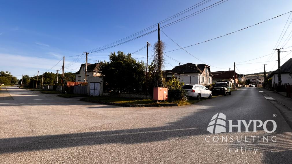 ZĽAVA!!! Na predaj rodinný dom v obci Sirník, okres Trebišov – skvelá príležitosť na rekonštrukciu podľa vlastných predstáv