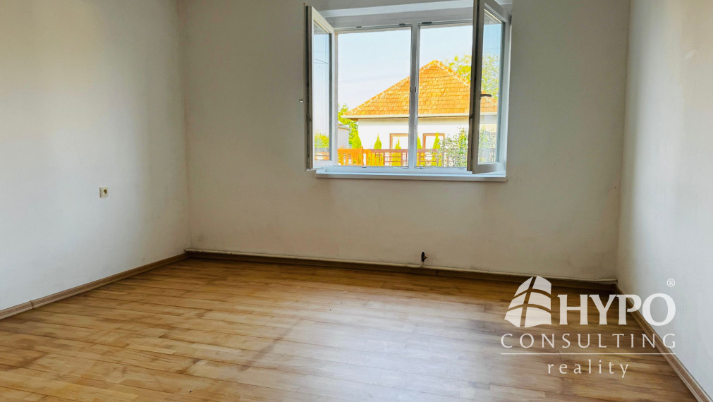 Čiastočne zrekonštruovaný dom 10 minút od mesta Nitra