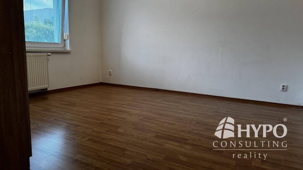 3.izb byt novostavba, parkovanie, 120m2 záhradka - Rovinka