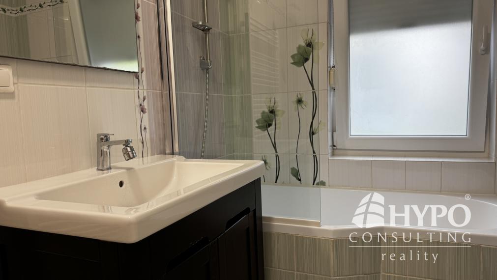 3.izb byt novostavba, parkovanie, 120m2 záhradka - Rovinka