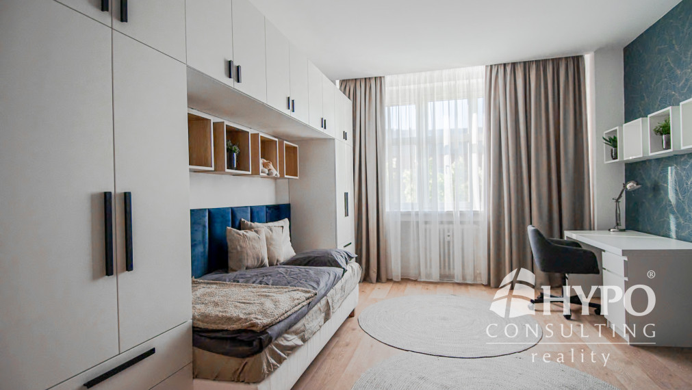 Luxusný veľkometrážny byt na prenájom – Floriánske námestie