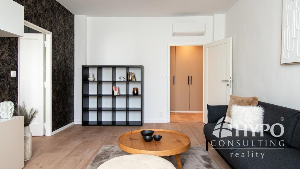 Luxusný veľkometrážny byt na prenájom – Floriánske námestie