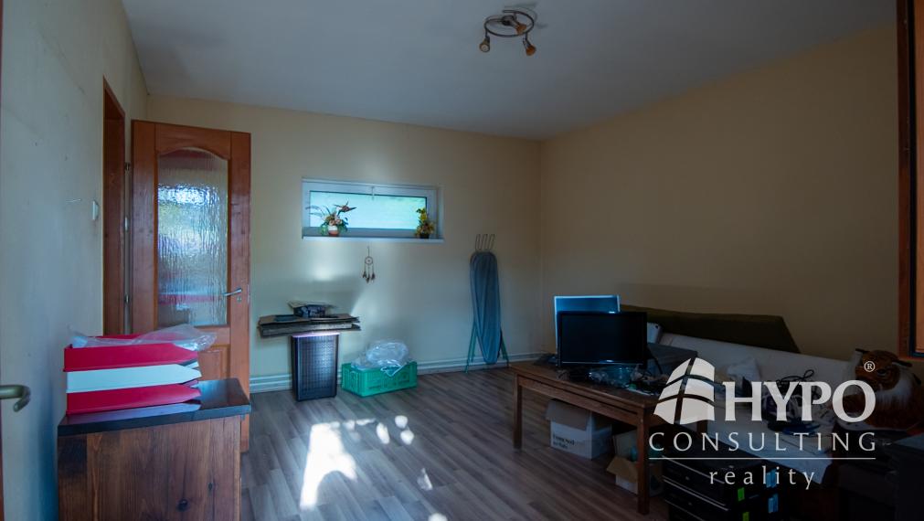 Priestranný dom s veľkým pozemkom vhodný aj na investíciu