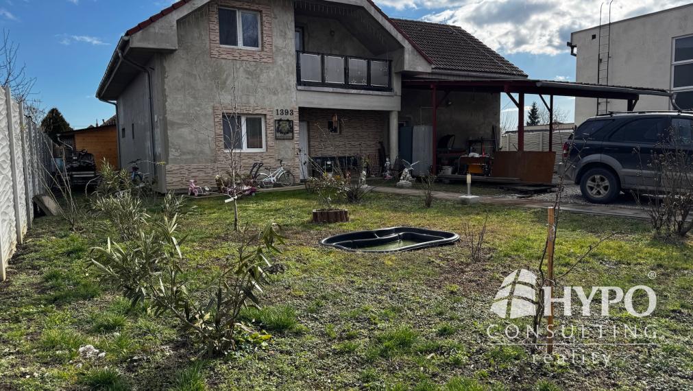 Novostavba s primerane veľkým pozemkom v tichej lokalite