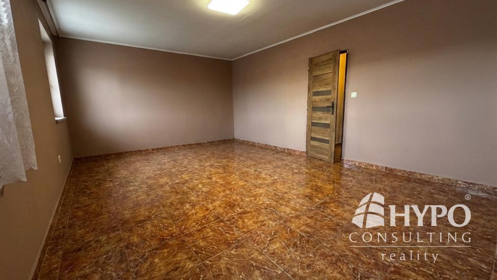 Novostavba s primerane veľkým pozemkom v tichej lokalite