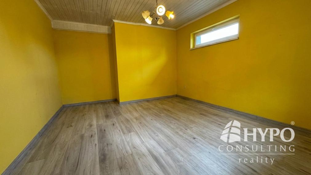 Novostavba s primerane veľkým pozemkom v tichej lokalite