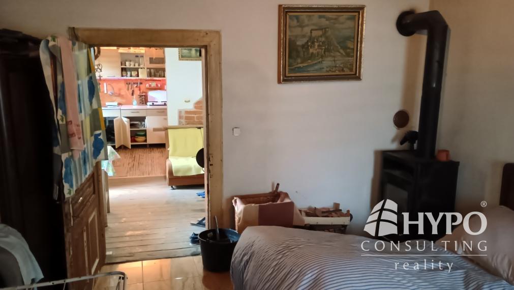 Útulná chalúpka v malebnej obci na úpätí pohoria Vtáčnik