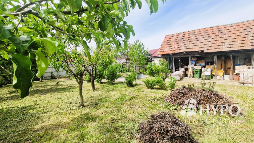 Topoľníky, okres Dunajská Streda-rodinný dom s pekným pozemkom