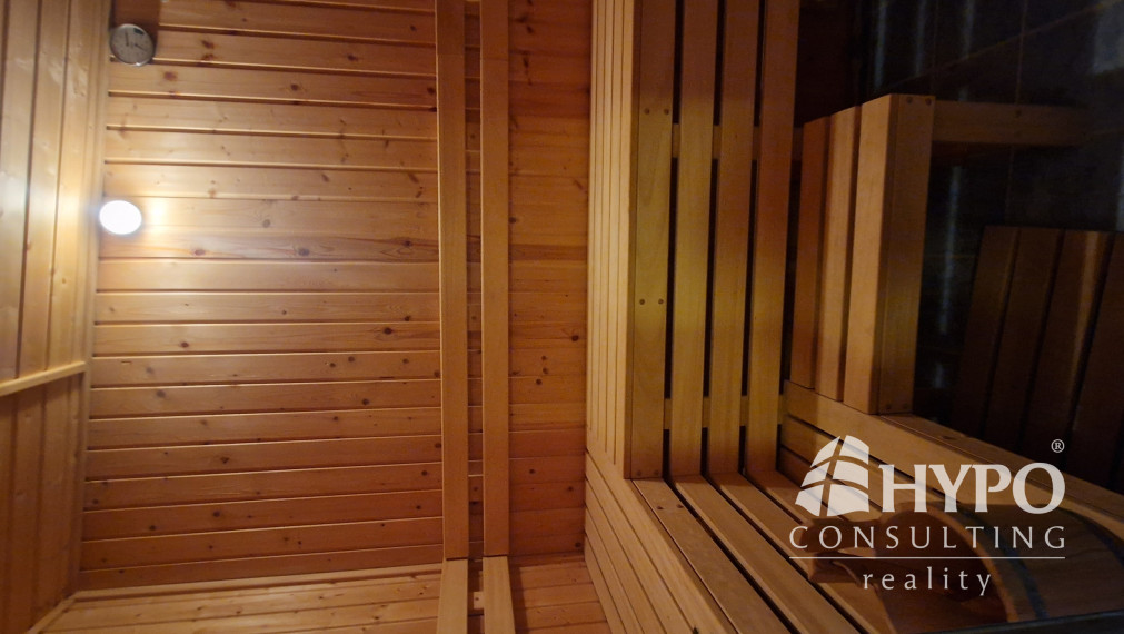 HORNÉ SALIBY-nadštandarné bývanie-8 izieb, sauna, vírivka, garáže, pozemok 1840 m2