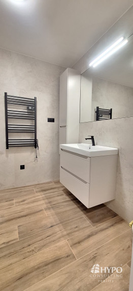 Na predaj 3 izbový byt veľkometrážny 85m2 Vrútky