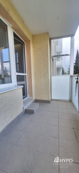 Na predaj 3 izbový byt veľkometrážny 85m2 Vrútky