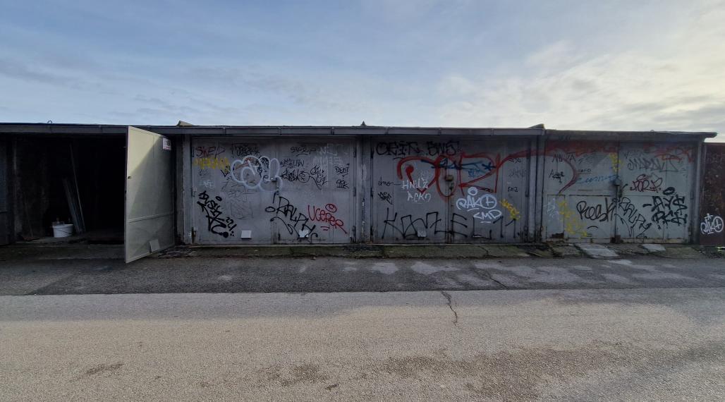 BA - predaj garáže v lukratívnej lokalite.