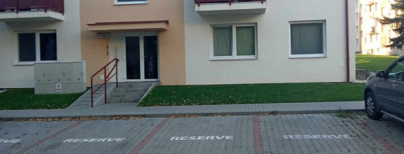 Na predaj 2 izbový byt v Skalici