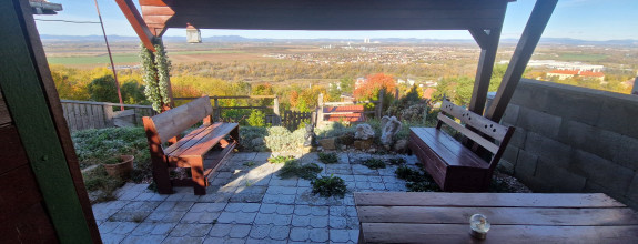 Záhradkárska chatka v Hlohovci - Výhľadňa