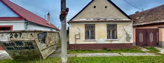 Dom a pozemok 2421m2 Investičná ponuka 95€/m2 pri Malackách