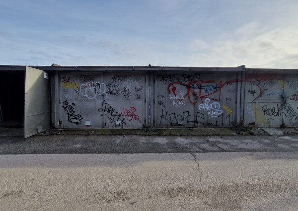 BA - predaj garáže v lukratívnej lokalite.