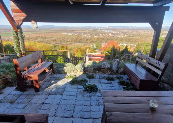 Záhradkárska chatka v Hlohovci - Výhľadňa